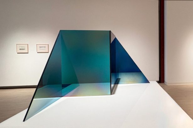 Larry Bell’s Art Through the Looking Glass 