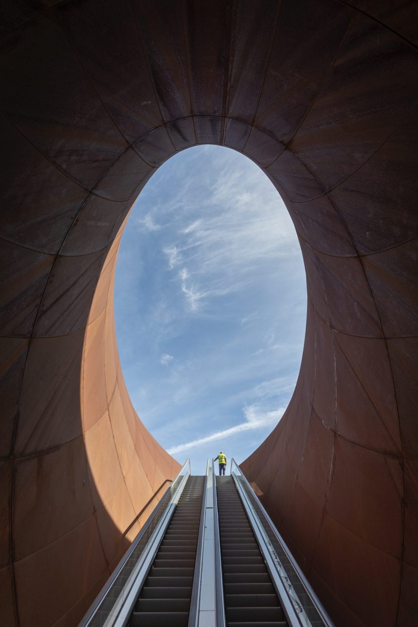 Descend into the Underworld via Anish Kapoor’s Sculptural Subway Station Entrances — Colossal