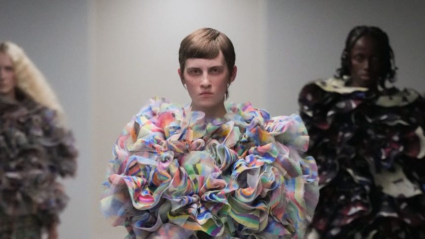 Anrealage Spring 2026 Ready-to-Wear Collection