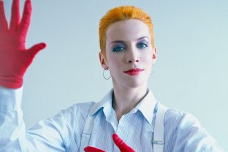 “I’m Not a Fashionista”: A New Book Traces Annie Lennox’s Legacy and Iconic Style