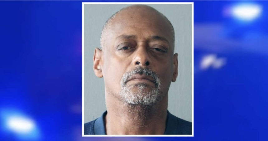 Violent 16-time felon attacked stranger with hammer, then escaped on a CTA bus: prosecutors – CWB Chicago