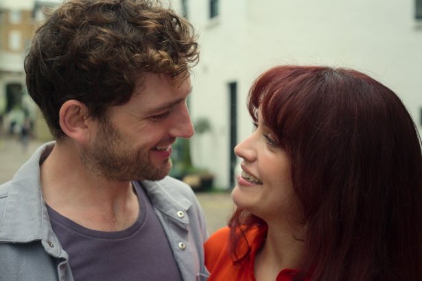 ‘I Got to Be as Unhinged as Possible’: In ‘The Girlfriend,’ Olivia Cooke Lets Rip