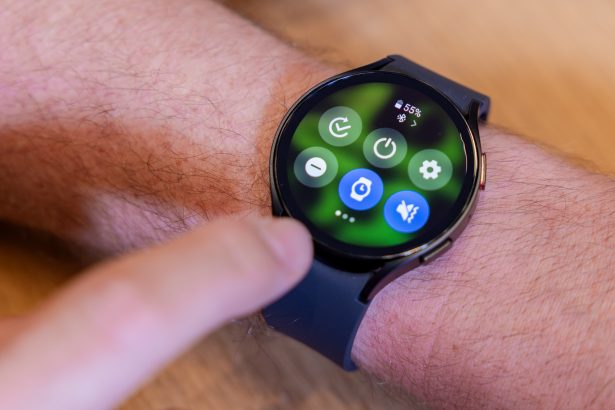 7-day smartwatch battery life is coming… but you’ll have to wait, says Qualcomm
