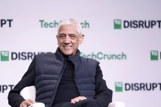 Vinod Khosla on AI, moonshots, and building enduring startups — all at TechCrunch Disrupt 2025