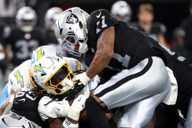 Repeated head trauma causes brain changes in young athletes before CTE symptoms