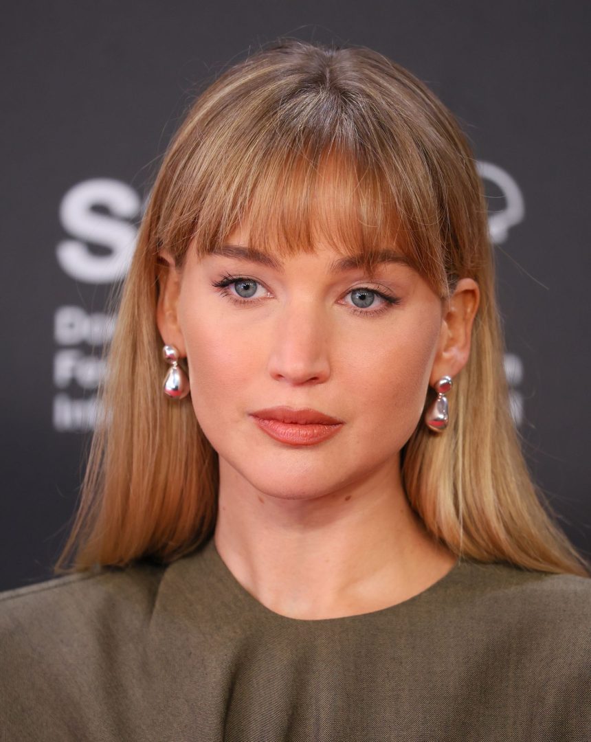 Jennifer Lawrence Got “Birkin Bangs” For Fall