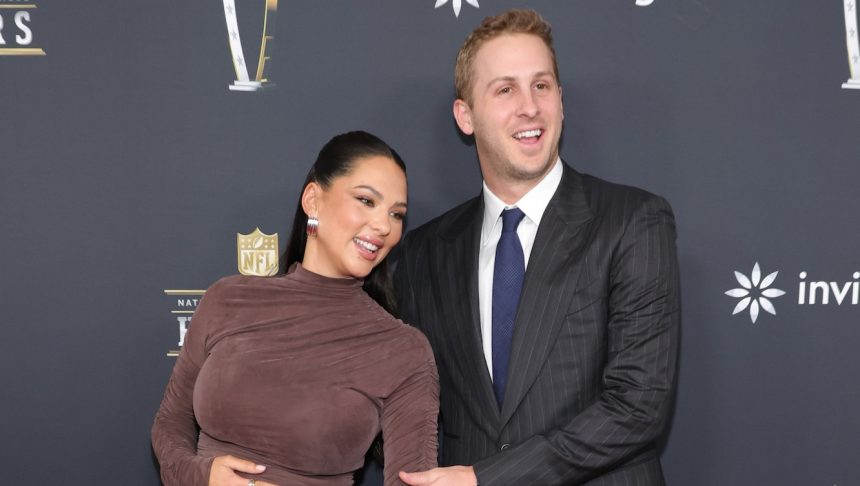 Jared Goff’s Wife Christen Harper Twins With Baby at Her 1st Lions Game