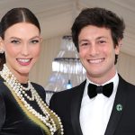 Karlie Kloss Shares Breast-Feeding Pic With Newborn Daughter Rae