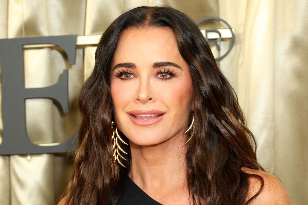Kyle Richards Calls These  Pore Pads a ‘Miracle’ for Breakouts