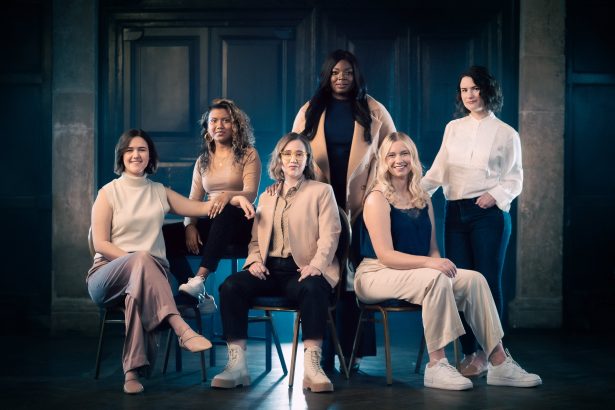 VOCES8 Foundation Unveils Lyyra: The Fresh Face of Women’s A Cappella – Frozen Bells