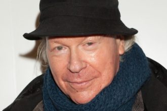 Henry Jaglom, Indie Director of ‘Always’ and ‘Last Summer in the Hamptons’, Dies at 87