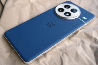 The OnePlus 15 could rival the iPhone 17 Pro on gaming performance