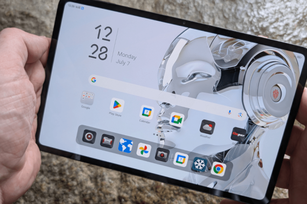 Redmagic Astra Review: Mini But Mighty Gaming Tablet