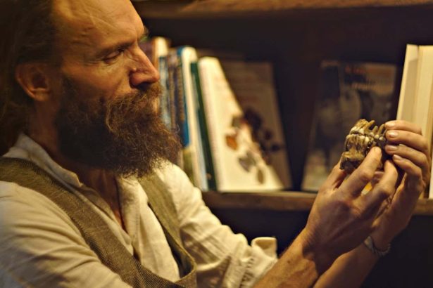 A compelling book about the end of the Neanderthals is a rare treat