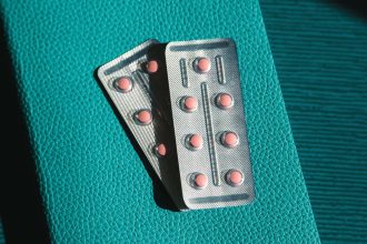 Starting HRT in early menopause may reduce women’s risk of Alzheimer’s