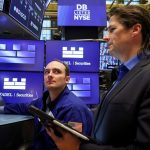 Stocks finish week higher; Wall Street at record highs