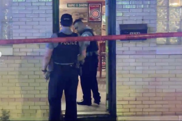Victim disarms gunman during bar shooting, returns fire; 2 hurt