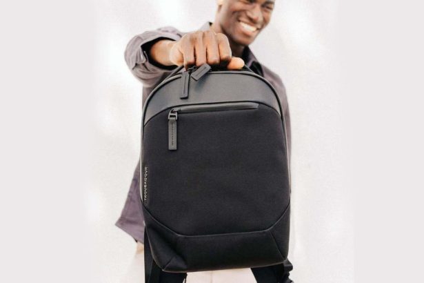 8 Best Backpacks for Men Combining Style, Function, and Durability