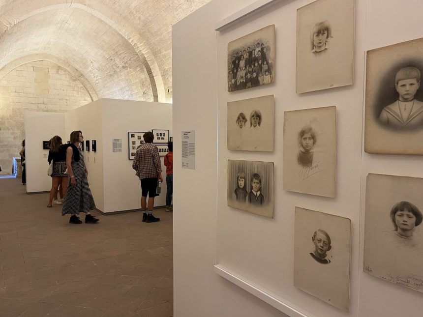 France Flips the History of Photography Upside Down 