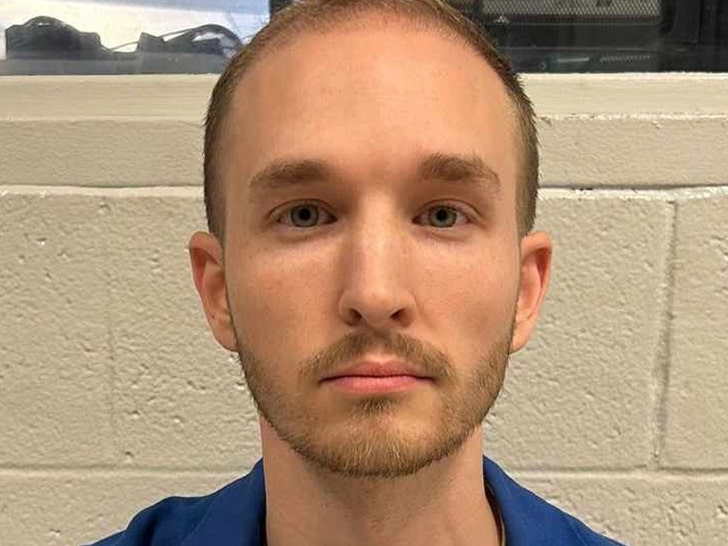 Ex-‘Idol’ Contestant’s Child Porn Sentence Requires Him to Get Penis Test