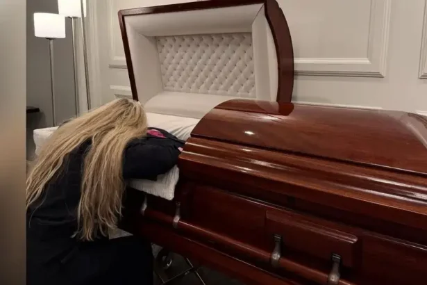 Erika Kirk Describes Seeing Charlie’s Ravaged Body After Campus Sniper Attack — ‘He Died with a Mona Lisa Smile Like Jesus Rescued Him’