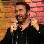 EXCLUSIVE: How Jeremy Piven is Using Stand-Up Comedy to Grieve the Loss of His Mother After Her Tragic Passing Earlier This Year