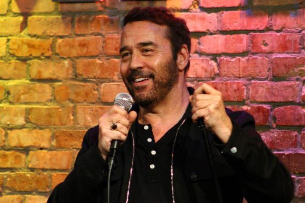EXCLUSIVE: How Jeremy Piven is Using Stand-Up Comedy to Grieve the Loss of His Mother After Her Tragic Passing Earlier This Year