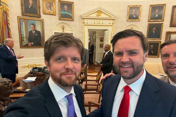 White House Insider Buck Sexton: “Trump’s Next Move Will Shock the World” | The Gateway Pundit | by Promoted Post