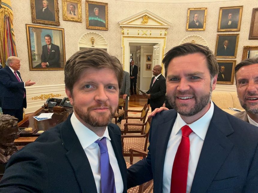 White House Insider Buck Sexton: “Trump’s Next Move Will Shock the World” | The Gateway Pundit | by Promoted Post