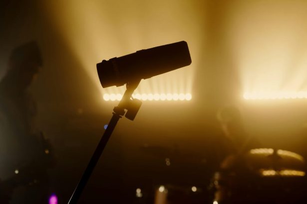 Country Singer Cole Swindell Releases Ballad Inspired by Words of Charlie Kirk’s Widow