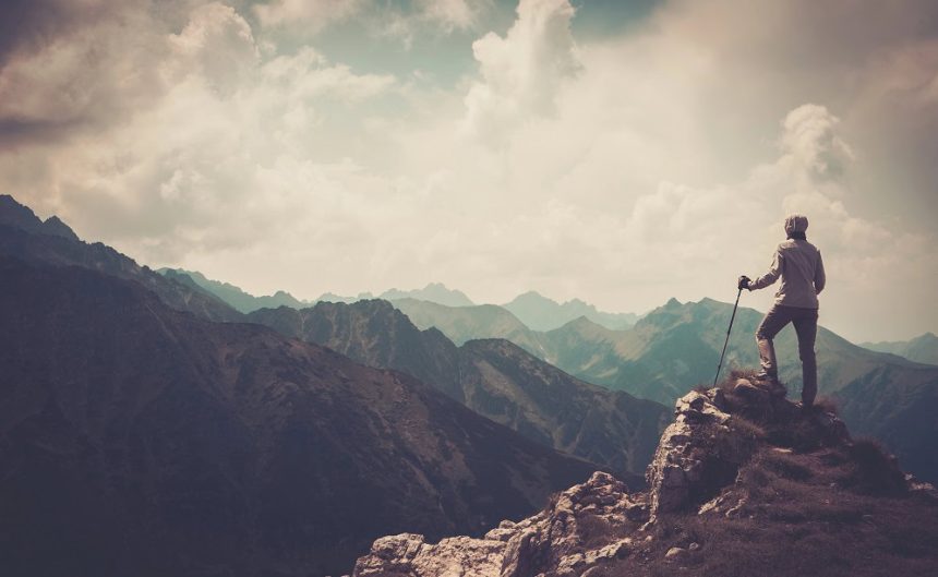 160 Short Quotes and Sayings for Quick Inspiration Right Now