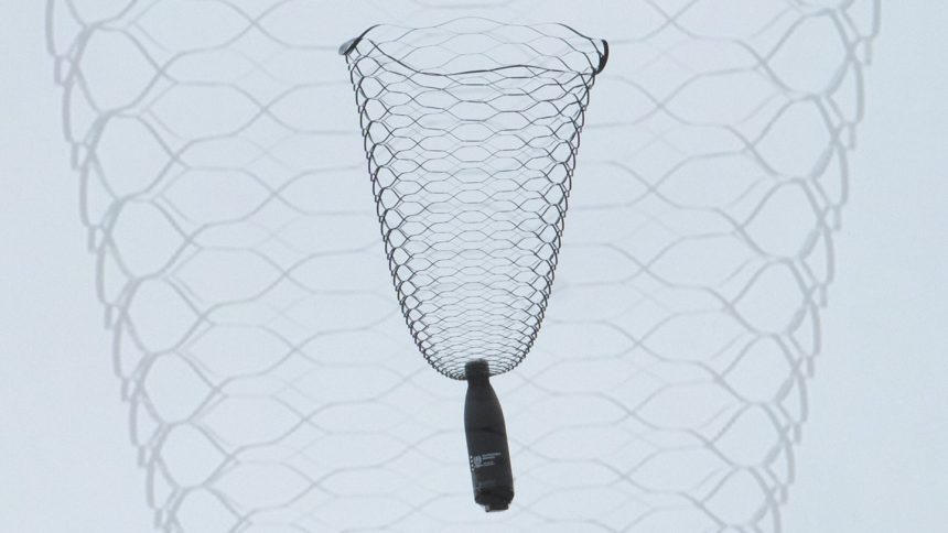 These parachutes unfurl thanks to the Japanese art of kirigami