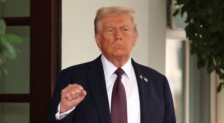 Trump eyes issuing ,000-,000 ‘dividend’ checks for Americans — with the cash coming from T in tariff revenue