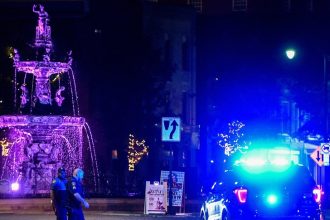 2 Dead, 14 Hurt in Alabama Mass Shooting