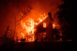 As wildfires worsen, science can help communities avoid destruction
