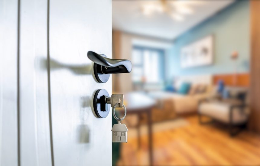 Phony NYC broker showed apartments he didn’t own in K scam: prosecutors