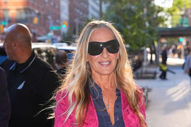 Sarah Jessica Parker Is Still Taking Fashion Cues From Carrie Bradshaw