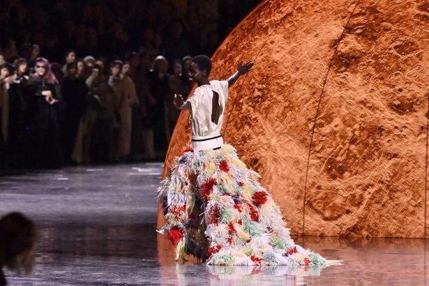 “I Was Floating on Top of the Moon!” Awar Odhiang on Her Fully Unscripted Moment at Matthieu Blazy’s Chanel Debut