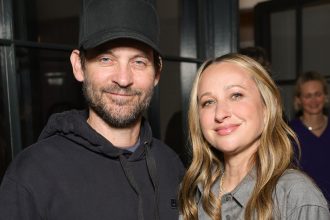 Jennifer Meyer Marks 20 Years With a Laid-Back, Star-Filled Brentwood House Party