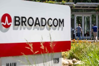 S&P 500 Gains & Losses Today: Broadcom Stock, Chipmaker Shares Surge; Casino Stocks Fall