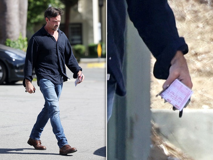 Aaron Phyphers Appears to Buy Lottery Tickets Amid Financial Troubles Aaron Phyphers Appears to Buy Lottery Tickets Amid Financial Troubles