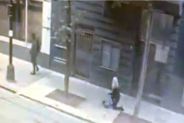 ‘Loop Puncher’ strikes again, clobbering woman near the Mag Mile (video) – CWB Chicago