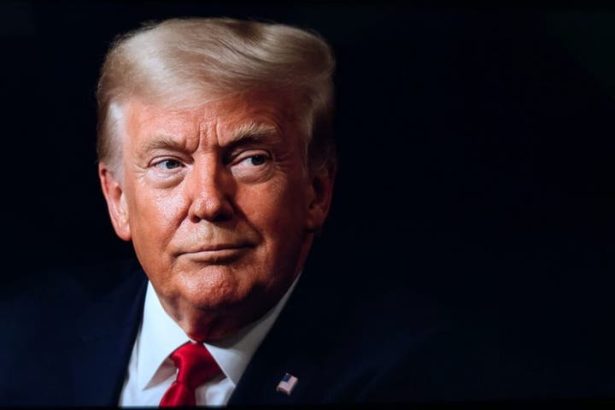 TACO ‘Strikes Again,’ Says Peter Schiff As Trump Calls Xi Jinping ‘Wonderful President’ Amid China Trade Escalation: What Economists Are Saying