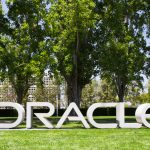 Mizuho Reiterates Outperform on Oracle (ORCL) with 0 Target Despite AI Margin Concerns