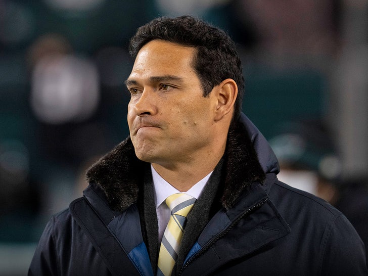 Mark Sanchez Stabbed In Indianapolis, Hospitalized W/ Severe Injuries