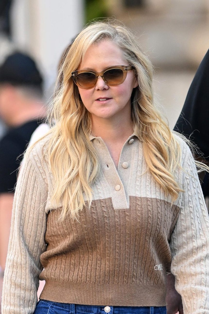 Amy Schumer Flaunts Figure After Reacting to Weight Loss Comments