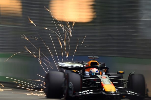 Apple and Formula 1 Ink Five-Year Exclusive U.S. Streaming Deal Worth About 0 Million