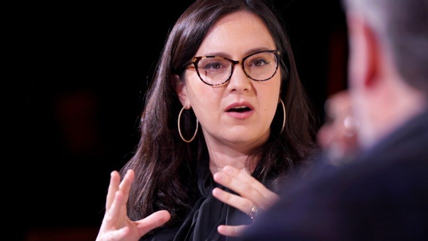 Bari Weiss Memo Sparks Confusion at CBS News: Some Producers Urge Staff to Respond After WGA Says to Wait (EXCLUSIVE)
