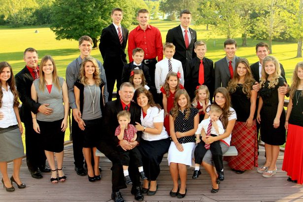 Which Bringing Up Bates Stars Are Pregnant? A Guide to Who’s Expecting