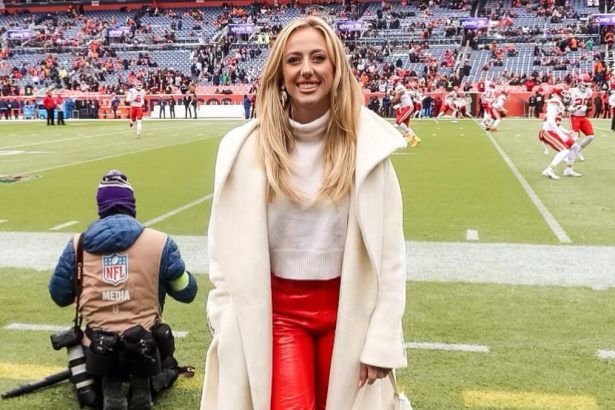 Brittany Mahomes Rocks Game Day Glam and Kisses Patrick Mahomes